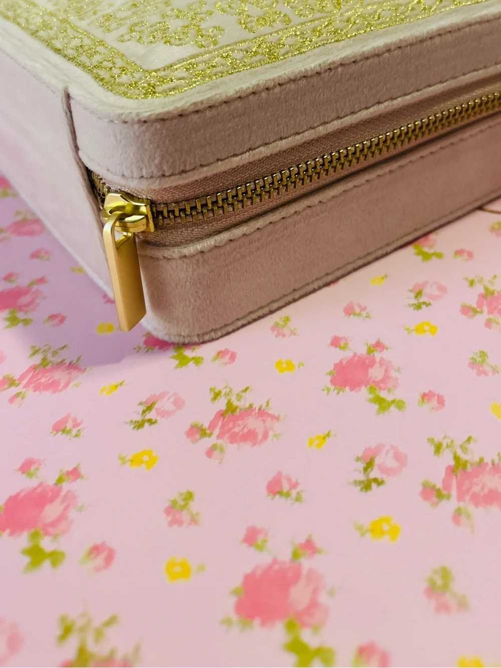 LoveShackFancy Velvet Embroidered Jewelry Box  NIB